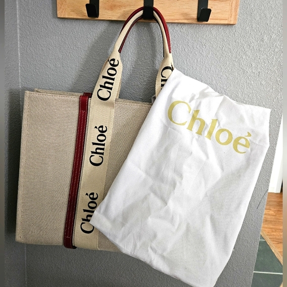 Chloe Woody Tote Bag in Linen & Leather - Picture 9 of 9